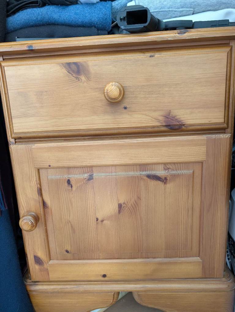 Pine Bedside Table with Drawer and Cupboard – Good Condition
