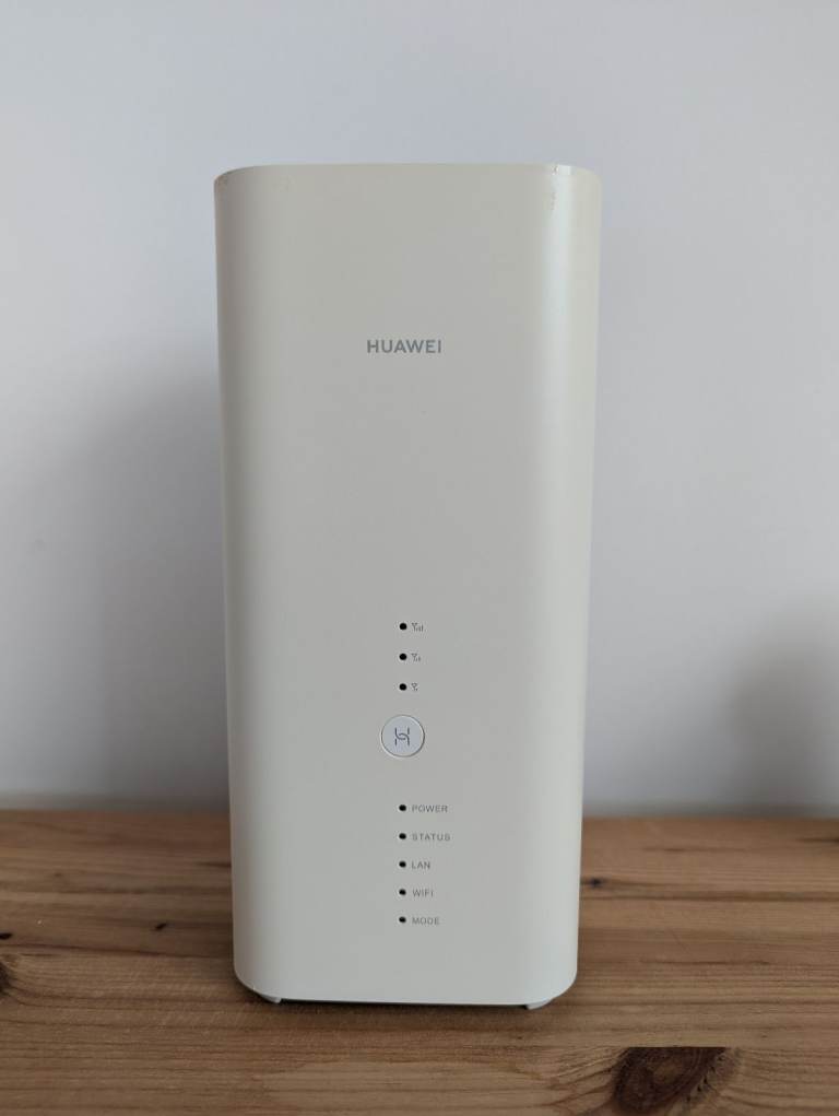 Huawei B818-263 CAT19 4G LTE Dual Band 1600Mbps Wi-Fi Router | Unlocked