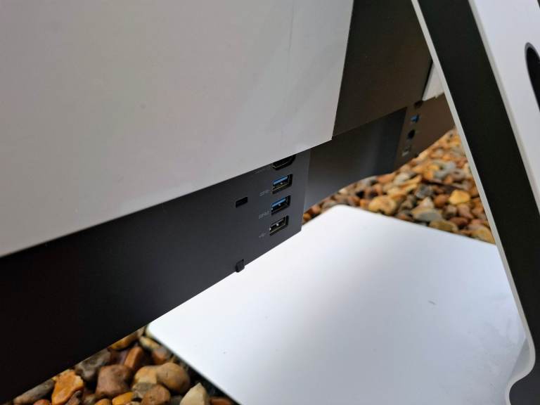 Dell 24 inch Touchscreen All in One Windows 11 PC with Warranty