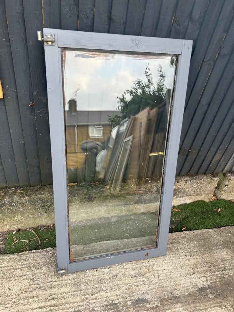 2 X Wooden Frame Double Glazed Windows