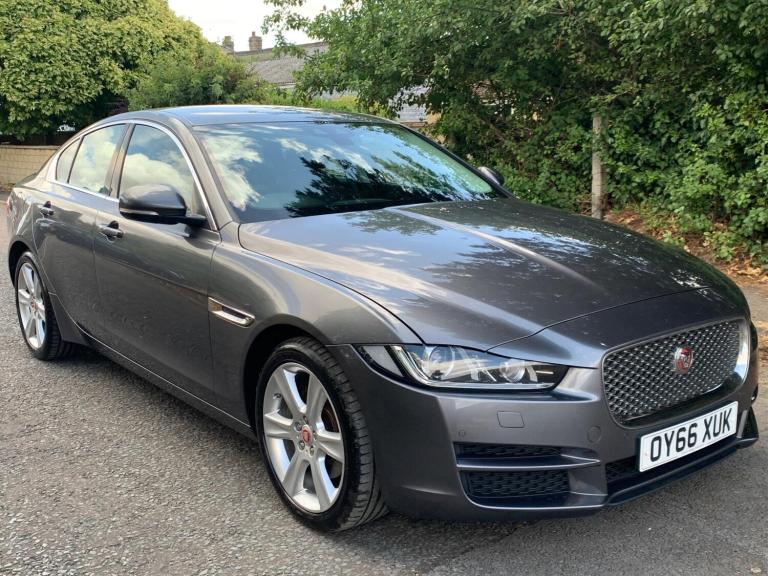 2016 Jaguar XE 2.0d Portfolio Auto Euro 6 (s/s) 4dr SALOON Diesel Automatic