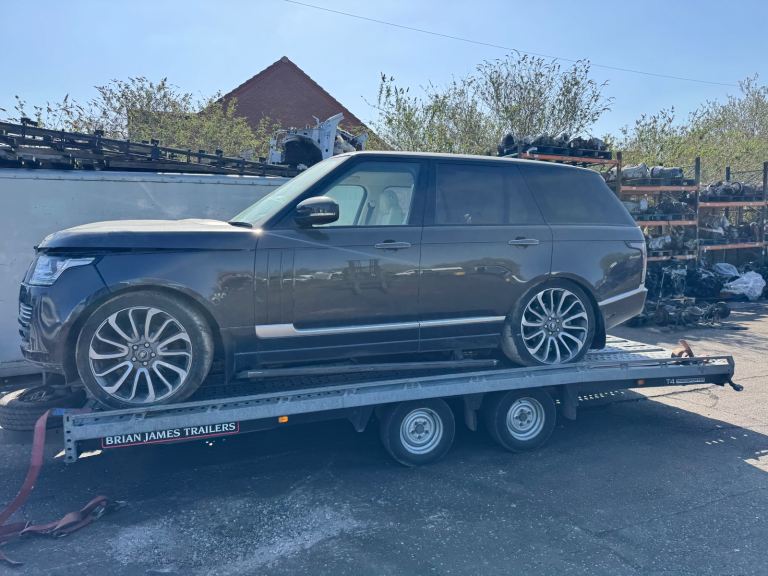 Breaking for parts Range Rover vogue 2015 3.0d grey 