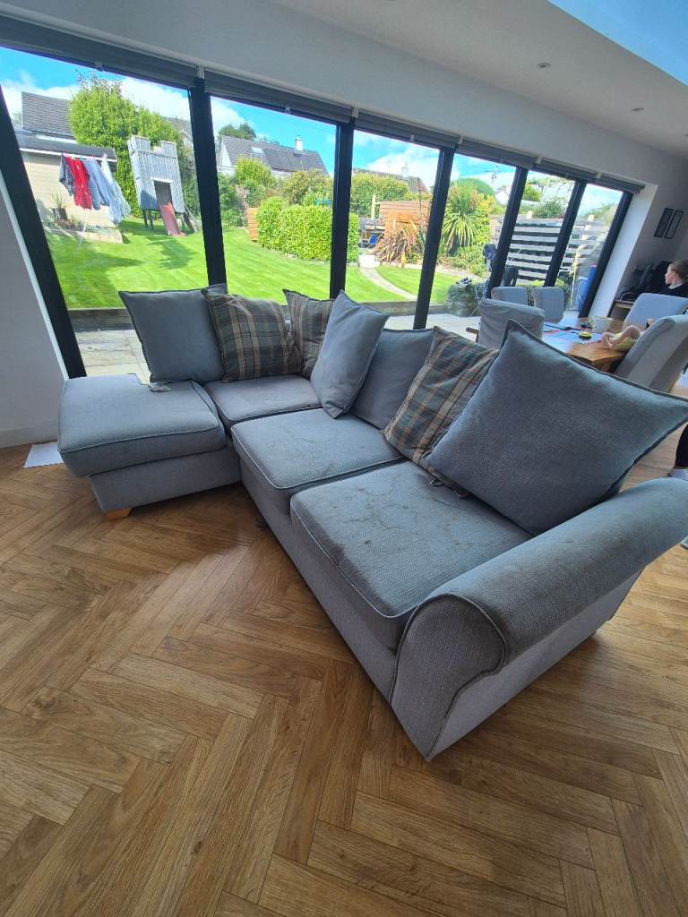 Grey Corner Sofa with Chaise – Fair Condition