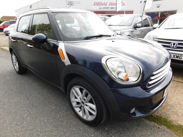 2011 MINI Countryman COOPER Hatchback Petrol Manual