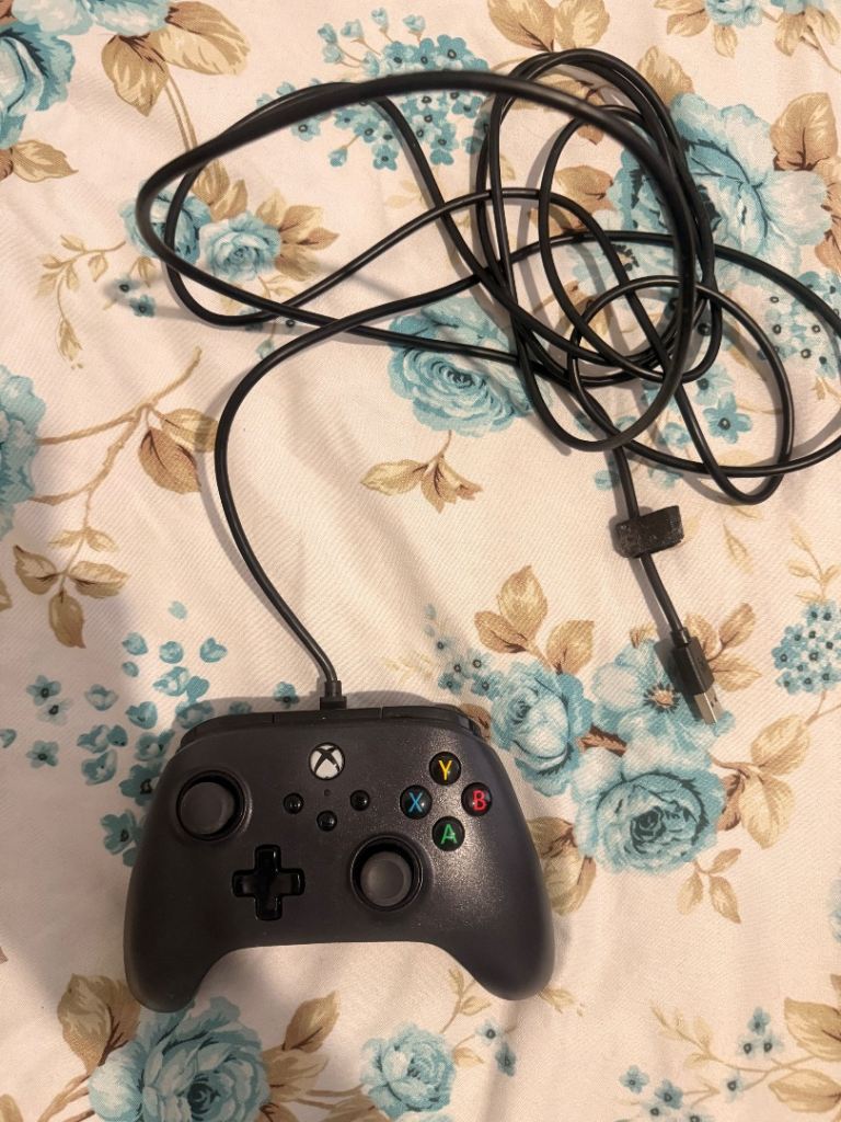 Xbox Wired Controller for PC & Xbox – USB – Excellent Condition