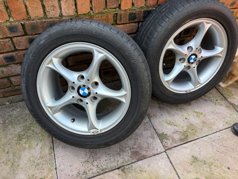Alloy BMW tyres 