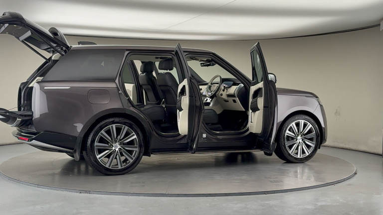 2023 Land Rover Range Rover 3.0 D300 MHEV Autobiography SUV 5dr Diesel Auto 4WD Euro 6 (s/s) (300...