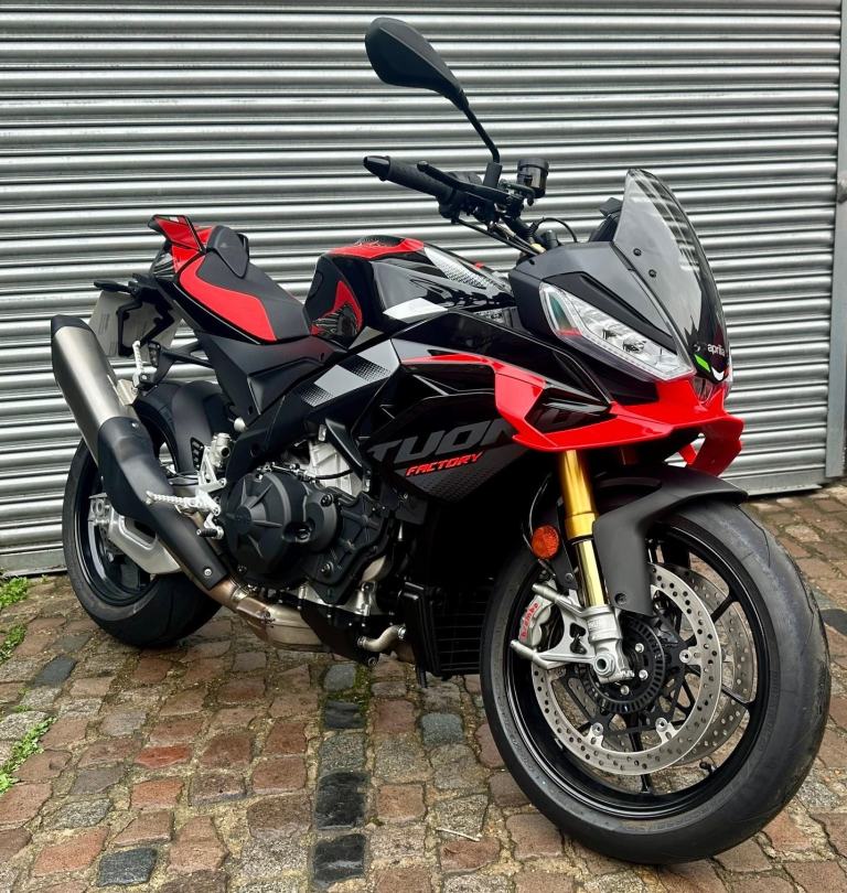 Aprilia Tuono V4 Factory 1100 E5+ Dark Kraken 2025 Ex Demo