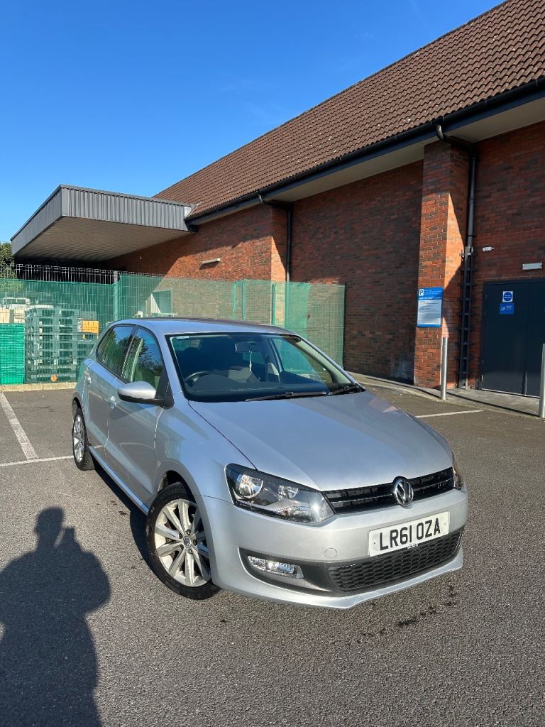 Volkswagen, POLO, Hatchback, 2011, Semi-Auto, 1390 (cc), 5 doors