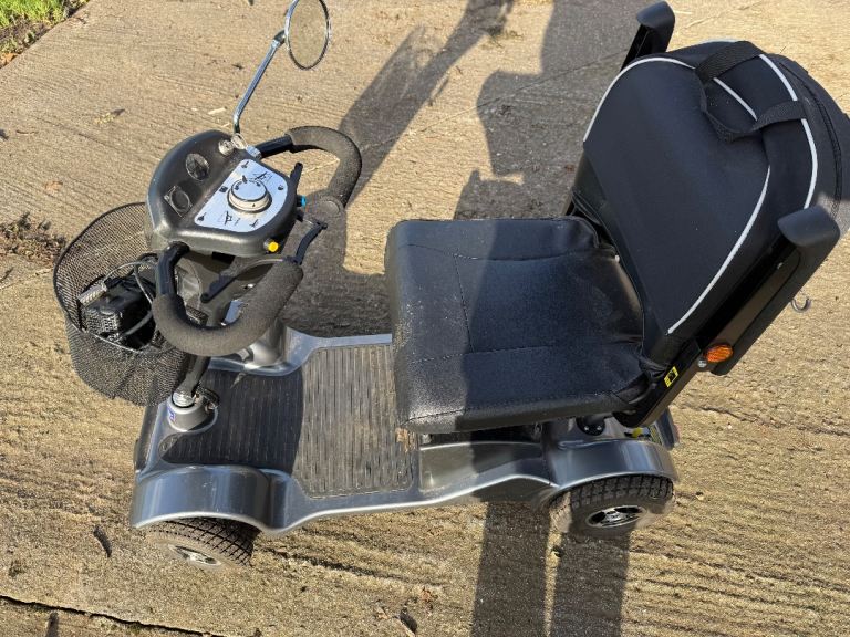 Sterling Sapphire 2 scooter like new