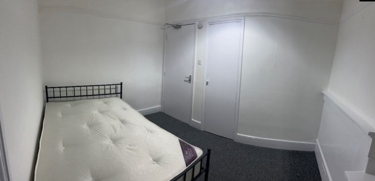 Excellent double room to rent in upper shirley