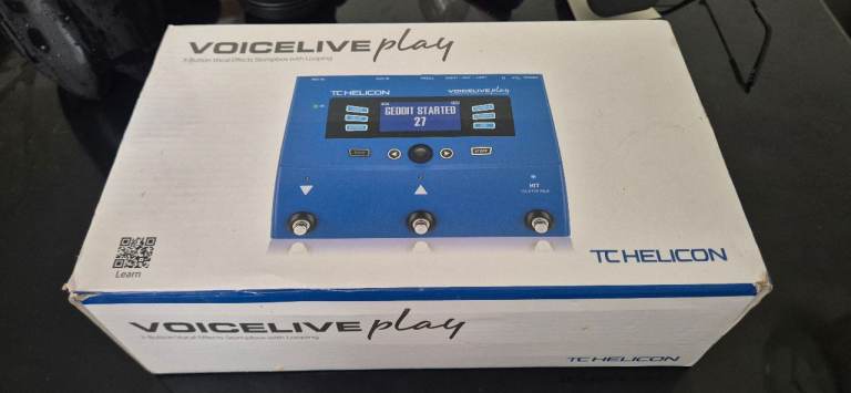 TC-Helicon VoiceLive Play Vocal Processor in Original Box