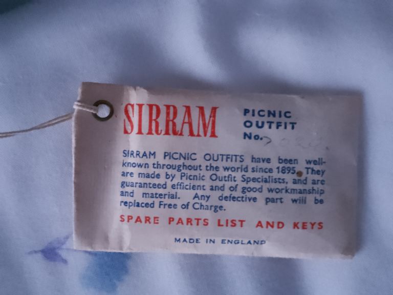 Vintage 1950's Sirram Picnic Set