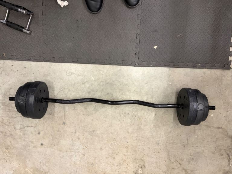 Aldi EZ Curl Bar & Weights Set – 18.5kg Total 