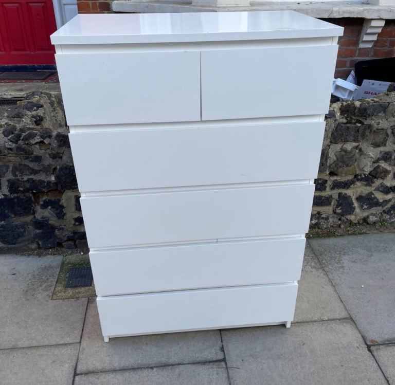 FREE DELIVERY IKEA MALM chest of 6 drawers, white, in good condition.