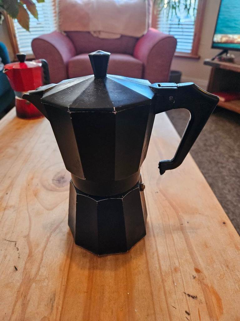Big mocha pot/stove top coffee maker