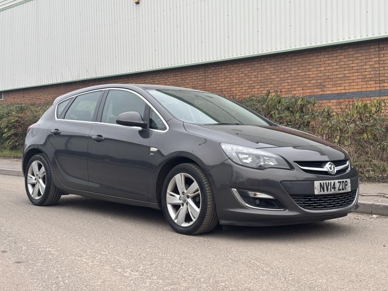 VAUXHALL ASTRA 1.6 16v SRi 2014
