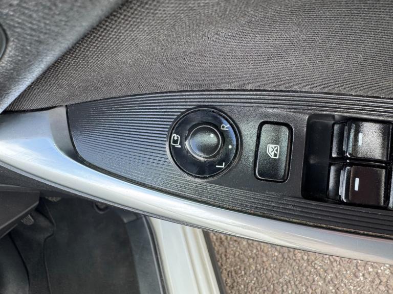 2015 Mazda CX-5 2.0 SKYACTIV-G SE-L Nav SUV 5dr Petrol Manual Euro 6 (s/s) (165