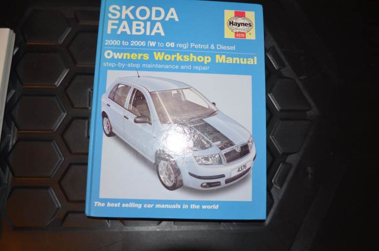 HAYNES MANUAL SKODA FABIA H/BACK,SAL &EST 2000-06 (W-06 REG) PETROL & DIESEL vRS