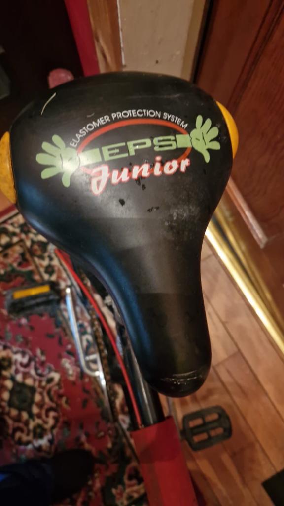 Scimiar Marlboro rare Vintage BMX bike. Prob early 80s Great Condition