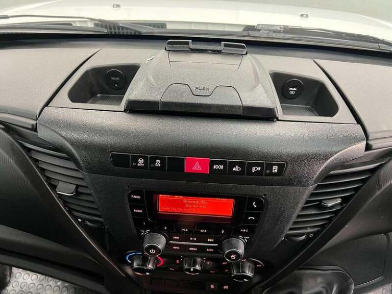 2021 Iveco Daily 2.3 Chassis Cab 3450 WB CHASSIS CAB DIESEL Manual