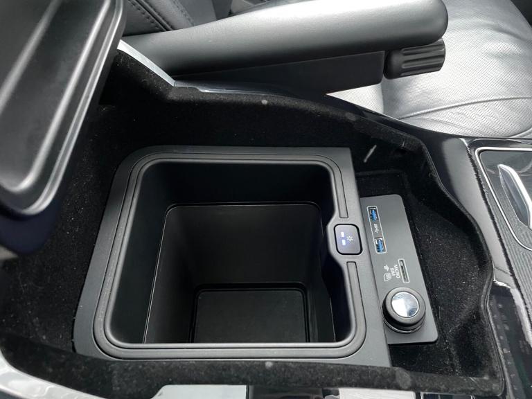 2018 Land Rover Range Rover 4.4 SDV8 Autobiography 4dr Auto ESTATE Diesel Automatic