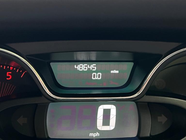 2017 Renault Captur 1.5 dCi ENERGY Dynamique S Nav SUV 5dr Diesel Manual Euro 6