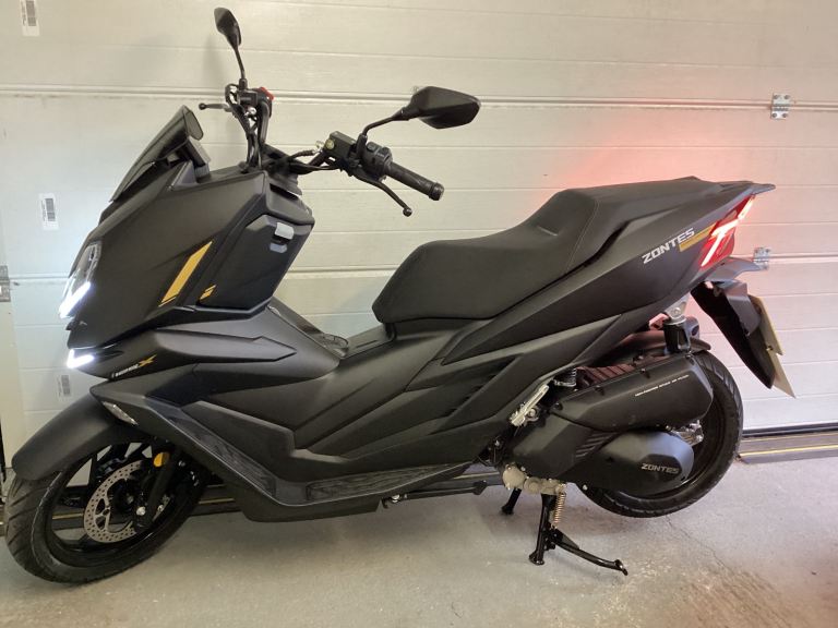 Zontes, ZT, 2026, 125 (cc)