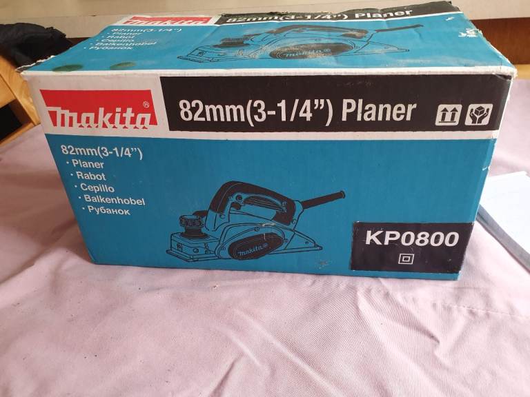 Makita KP0800 82mm Electric Planer with Box – Good Condition