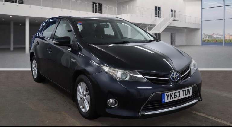 2013 Toyota Auris 1.8 VVTi Hybrid Icon 5dr CVT Auto HATCHBACK PETROL/ELECTRIC Automatic