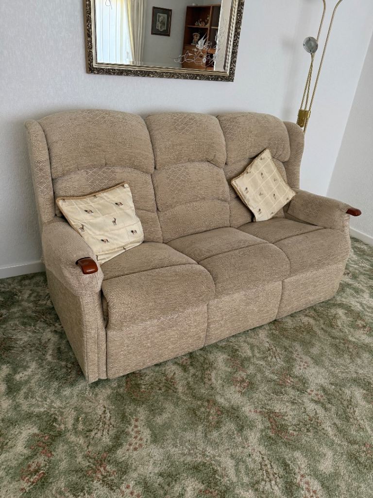 Settee and chair