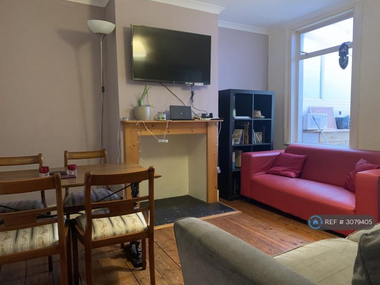 1 bedroom in Albany Road, Bath, BA2 (#3079405)