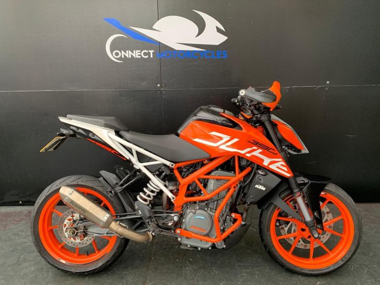 KTM 390 DUKE 2017 HPI CLEAR LOW MILEAGE 