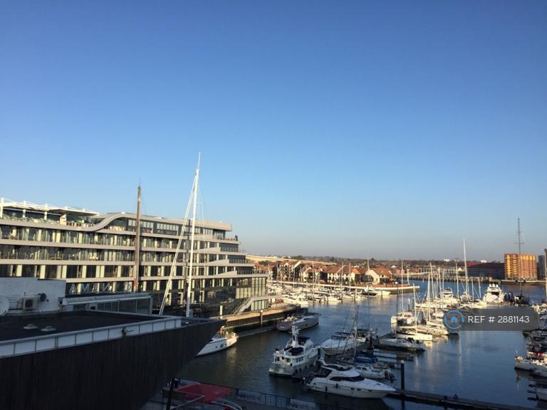 1 bedroom flat in Cobalt Quarter, Southampton, SO14 (1 bed) (#2881143)