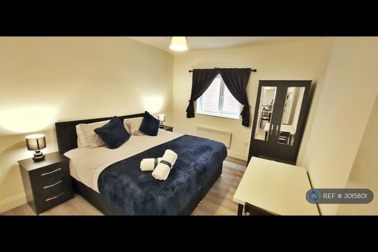 3 bedroom flat in Clarence Road, Grays, RM17 (3 bed) (#3015801)