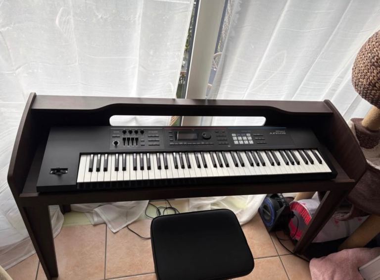 Roland Juno-DS 61 Key Synth, Table, Stool and Sustain Pedal