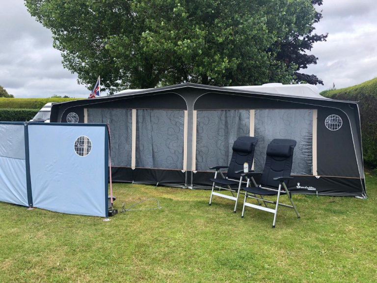 isabella flex 3 panel wind break 