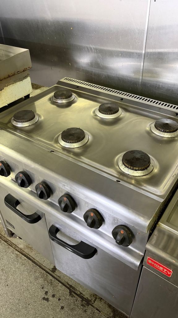 6 Burner Cooktop