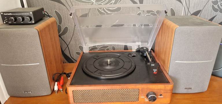 Retro Style Record Player with Edifier Speakers and Preamp