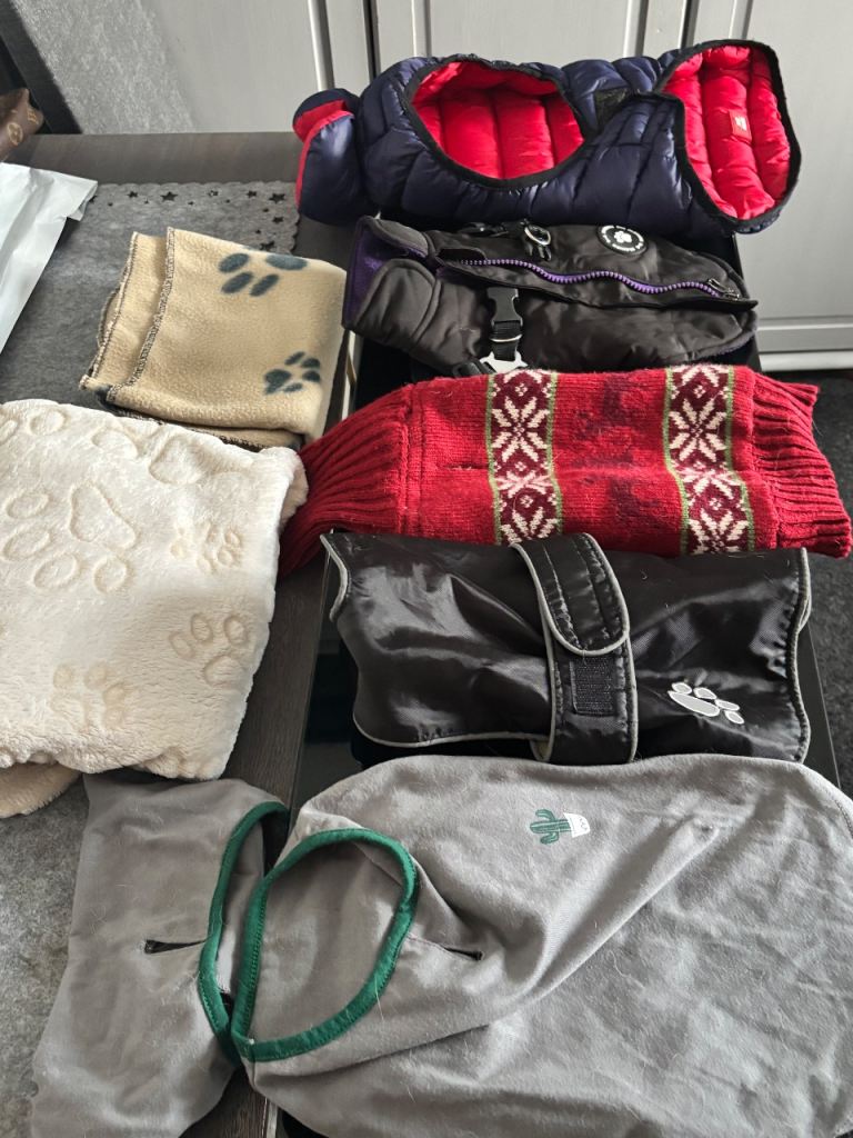 Pet coats/jacket  (small dog/cat)