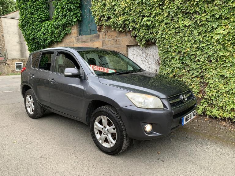 2010 Toyota RAV4 XT-R 2.2 D-4D 4X4 5-DOOR SUV (125K MLS) MASSIVE SPEC MODEL !! 