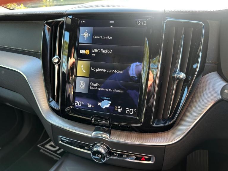 2017 Volvo XC60 2.0 D5 PowerPulse R-Design Pro Auto AWD Euro 6 (s/s) 5dr ESTATE Diesel Automatic