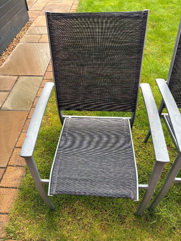 4 garden chairs