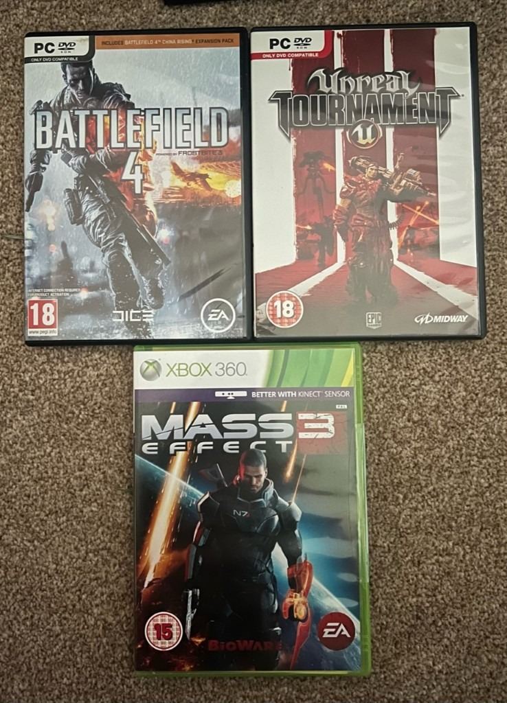 Battlefileld 4(3 disc),Unreal Tournament 2, both are PC games,Mass Effect 3,X Box 360 game (2 disc)