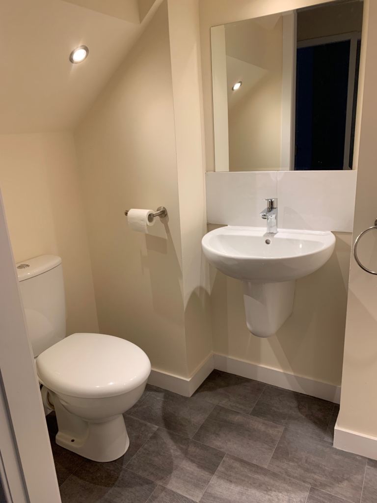 Springfield Road Unfurnished 2/3 Bed Semi detached house for Rent 