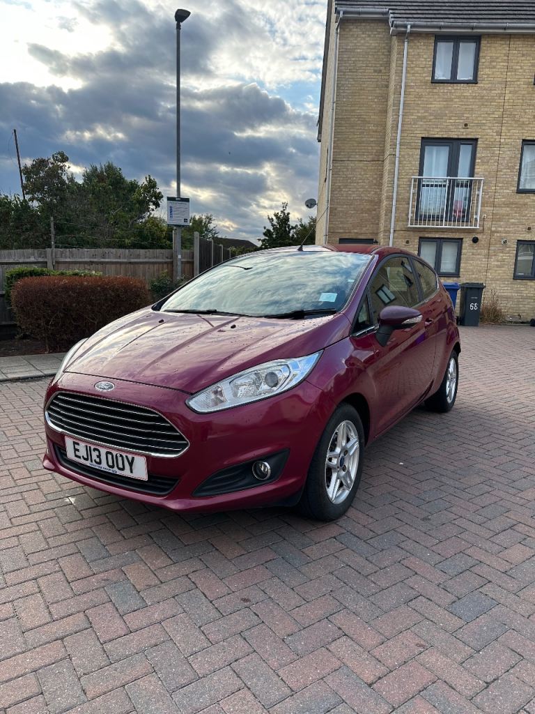 Ford, FIESTA, Hatchback, 2013, Manual, 1241 (cc), 3 doors