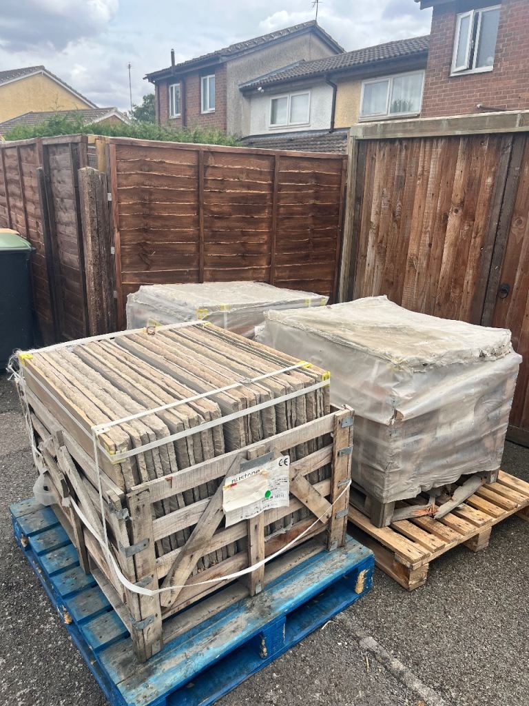 Nustone Rippon Buff Indian Sandstone Riven Paving Slabs 600x900mm 22mm 18.25m²