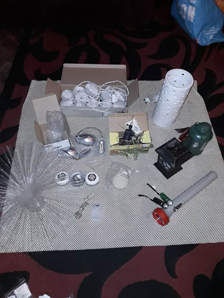 A selection of 15 lights/lanterns/torches/wall lights/desk lights/table lights etc