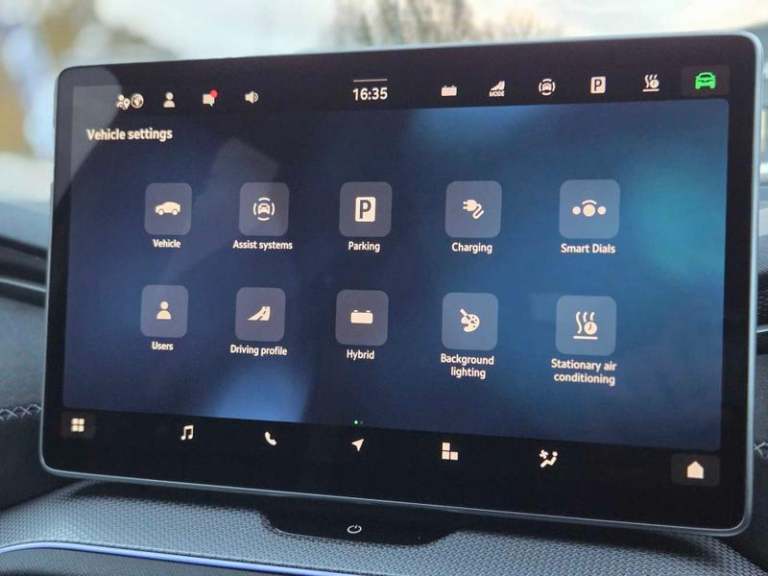 2025 Skoda Kodiaq 1.5 TSI iV 204 SportLine 5dr DSG Automatic SUV Hybrid Automatic