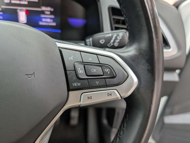 2022 Volkswagen T-Roc 1.0 TSI Life SUV 5dr Petrol Manual Euro 6 (s/s) (110 ps) PARK ASSIST+BLUETO...